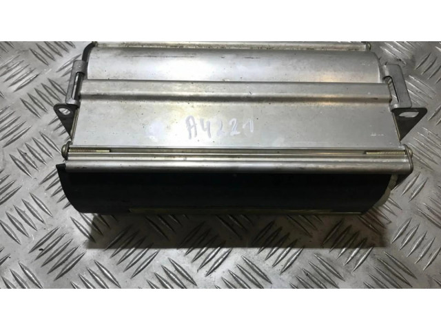 Подушка безопасности пассажира 1j0880204b Skoda Octavia Mk1 (1U)