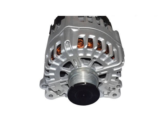 Генератор 04L903024A, EG18S015 Audi A4 Allroad