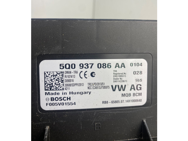 Блок комфорта 5Q0937086AA, F005V01554 Volkswagen Golf Sportsvan