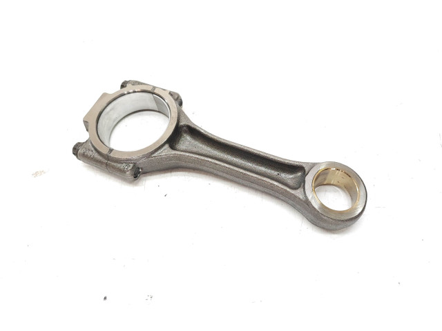 Шатун CGLC 038J Audi Q5 SQ5