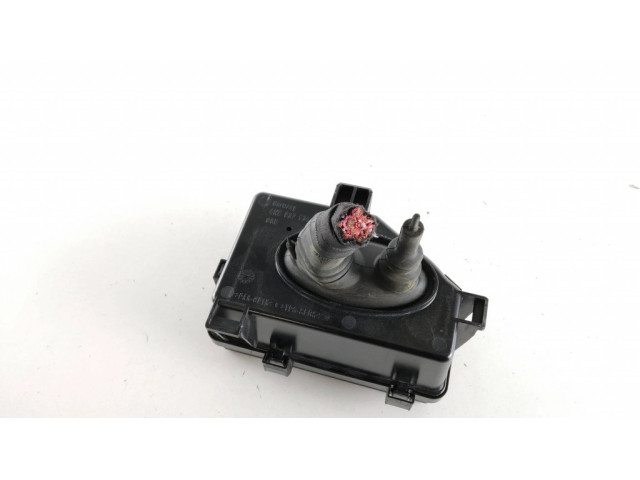 Блок предохранителей 4KE937124 Audi e-tron