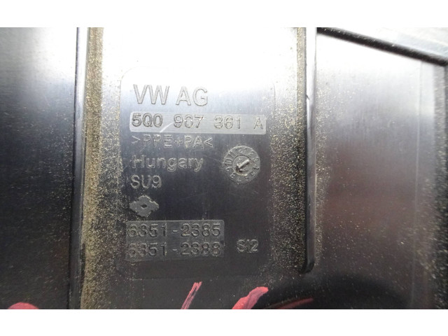 Блок предохранителей  5Q0907361A, 63512388   Volkswagen Golf VII    