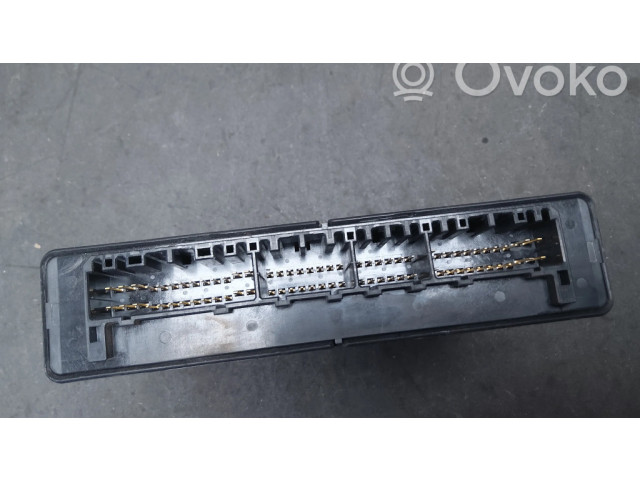 Блок управления двигателем Блок управления 1860A318, E6T41779 Mazda 6