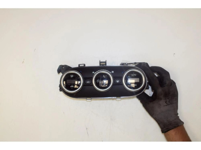 Блок управления климат-контролем    Fiat 500L