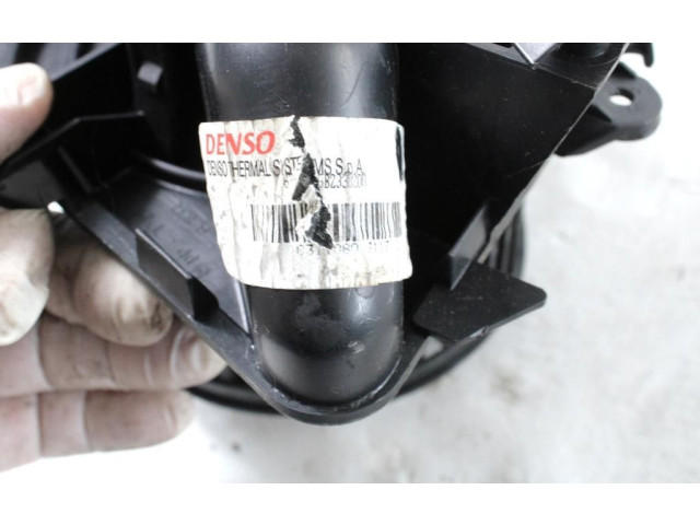 Вентилятор печки    77362775   Fiat Idea