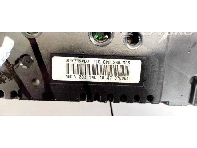 Přístrojová deska Mercedes-Benz C W203 2004 A2035404947, 110080266