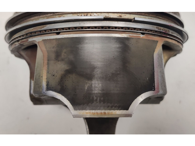 Поршень с шатуном Ford F150 - года