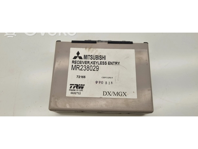 Блок комфорта MR238029   Mitsubishi Carisma   