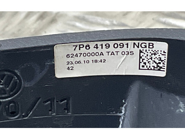 Volant Volkswagen Touareg II 2011 7P6419091