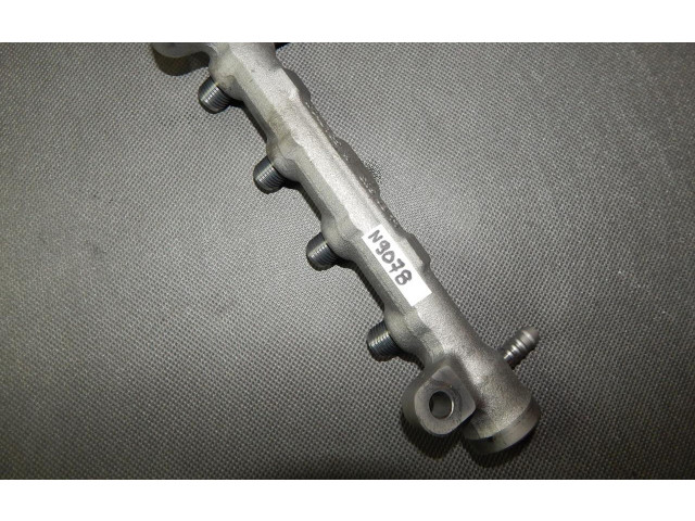 Vstřikovací lišta 04L089G Volkswagen Tiguan