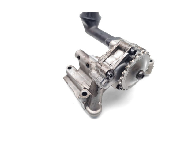 Масляный насос  CEGA 038115105C  Skoda Octavia Mk2 (1Z) 