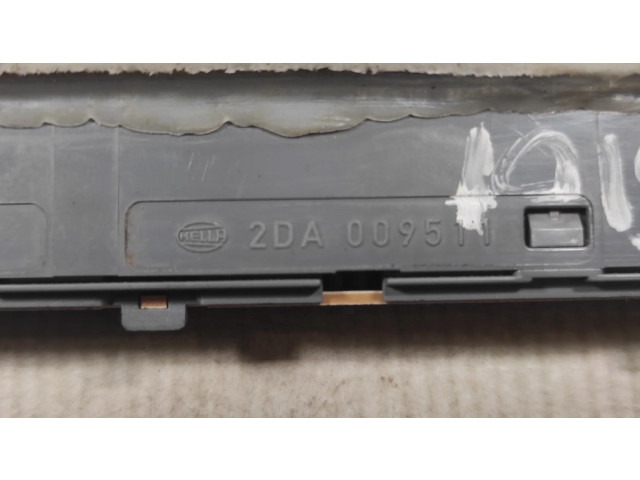 Дополнительный стоп сигнал Volkswagen Crafter 2DA009511, A9068200456 