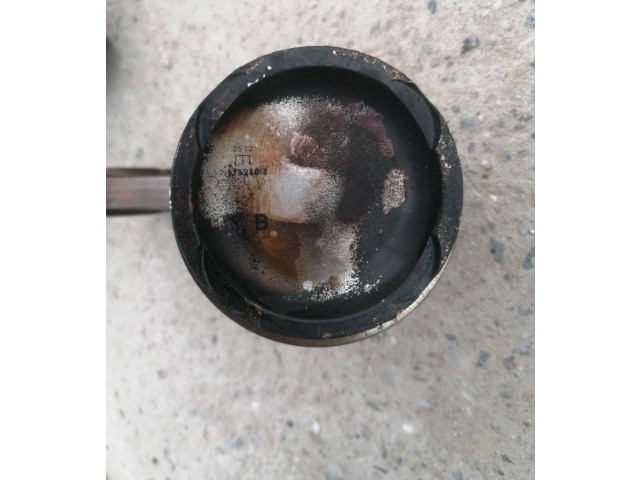  Поршень с шатуном 940A2000   Alfa Romeo Giulietta  