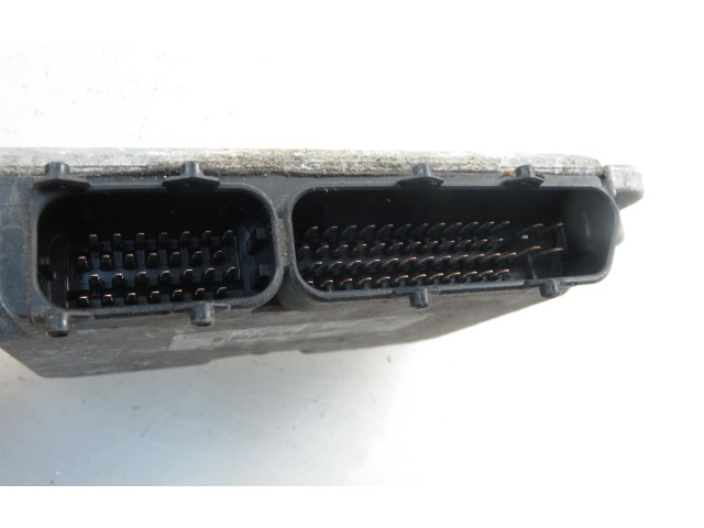 Блок управления двигателя 06A906018FH, 0261206266 Skoda Octavia Mk1 (1U)