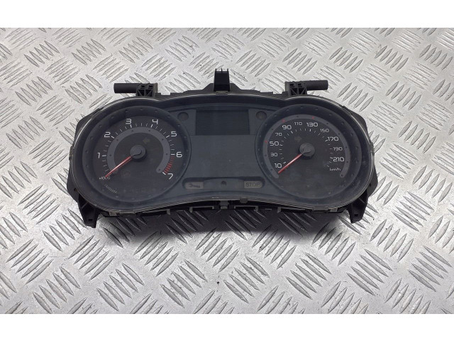 Панель приборов 8200628781H   Renault Clio III       