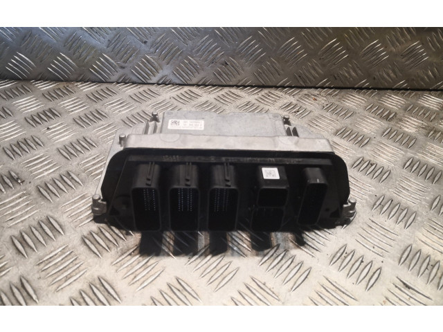 Блок управления двигателя Mini Clubman F54 2014 - года