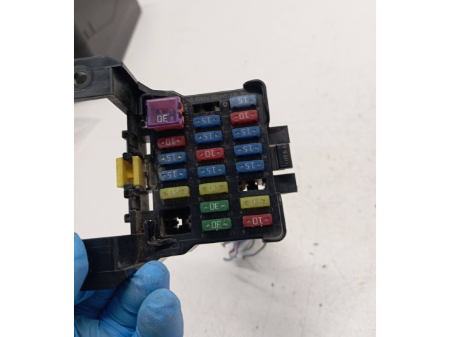 Блок предохранителей    Ford Ranger    