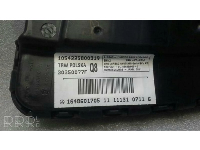 Подушка безопасности в сиденье A1648601705 Mercedes-Benz S W221