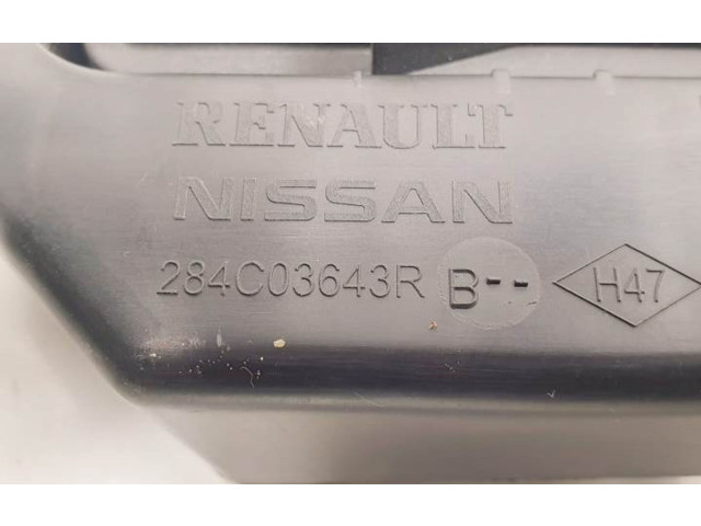 Pojistková skříňka 284B69582R Renault Captur 2019