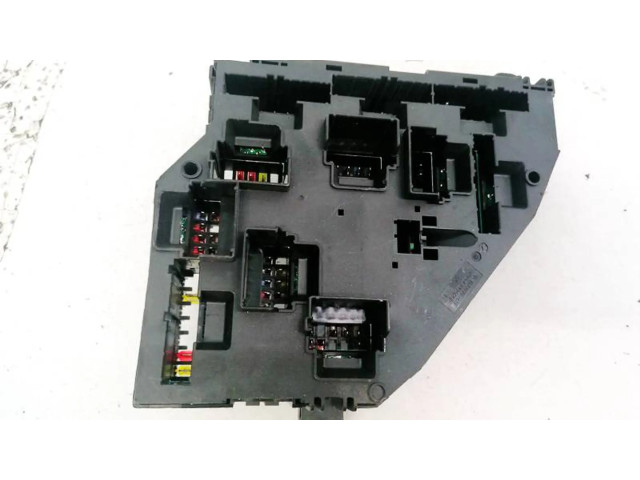   Pojistková skříňka 926492302   BMW 5 GT F07 2014