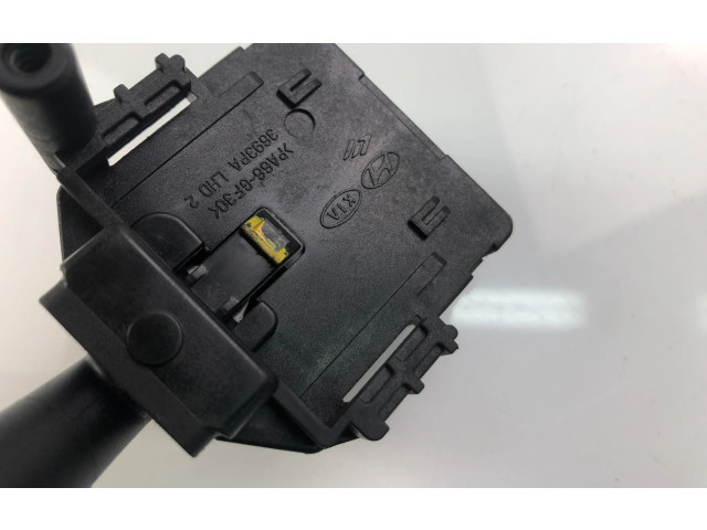 Подрулевой переключатель 934201H300   KIA Ceed