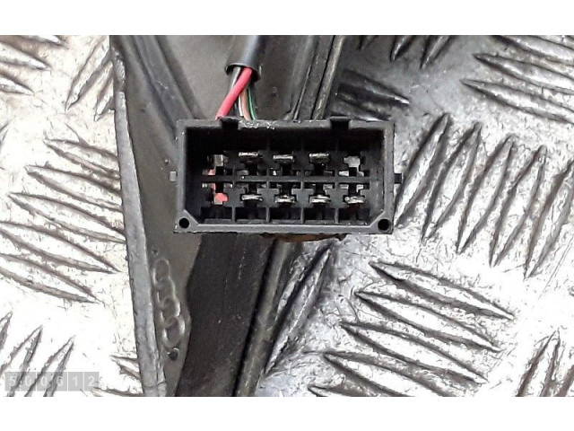 Зеркало электрическое Audi A6 S6 C5 4B 1997 - 2005 года