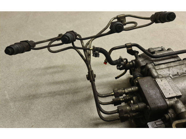 Топливный насос Mitsubishi Pajero Sport I 1996 - 2008 года