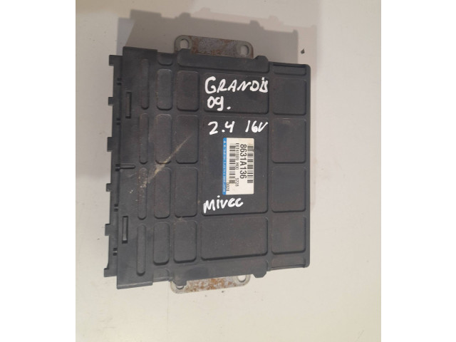 Блок управления двигателя    Mitsubishi Grandis