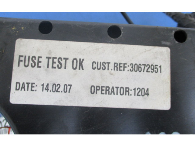 Блок предохранителей     Volvo C30    