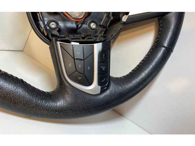 Руль Jeep Renegade  2014- года 07356038230      