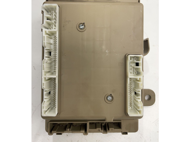 Pojistková skříňka 82201AL10A Subaru Outback (BS) 2016