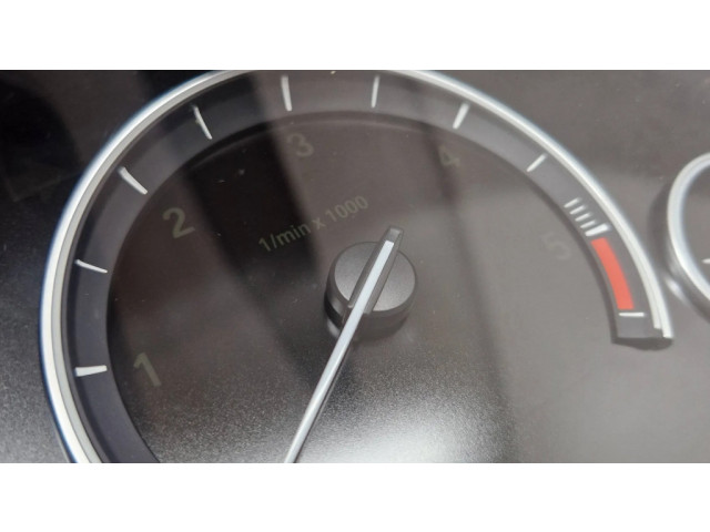 Přístrojová deska  BMW 7 F01 F02 F03 F04 2011 9249584, 0263688111  