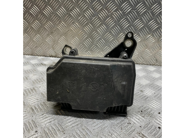 Pojistková skříňka A2055402428 Mercedes-Benz GLC X253 C253 2016