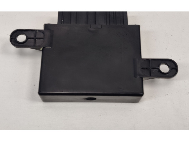 Блок управления парковки 68271822AI, P68271822AI Ram 1500