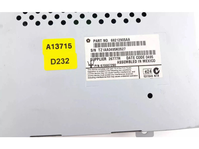 Дисплей    68212905AA, 68212905   Maserati Ghibli