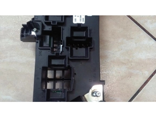 Pojistková skříňka A2229061201 Mercede-Benz S W222 2013