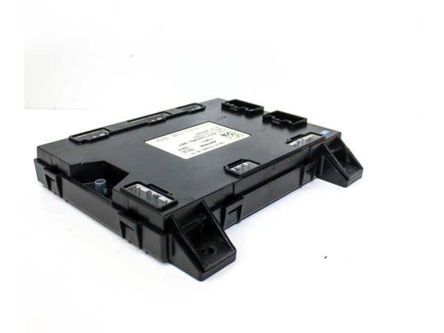 Блок комфорта 101090600D Tesla Model S