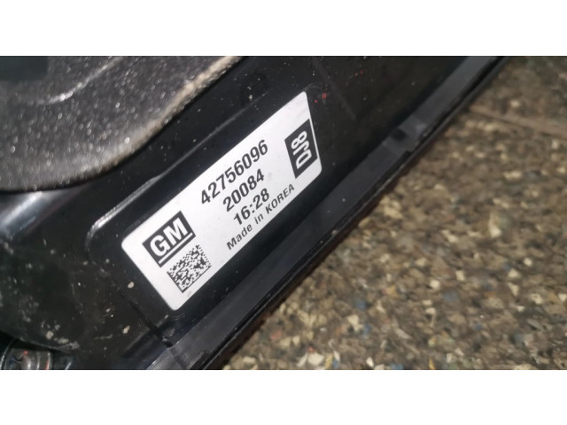 Задний фонарь 42756096 Buick Encore II 2019- года