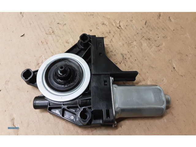 Vstřikovač Volvo S60 D5204T7