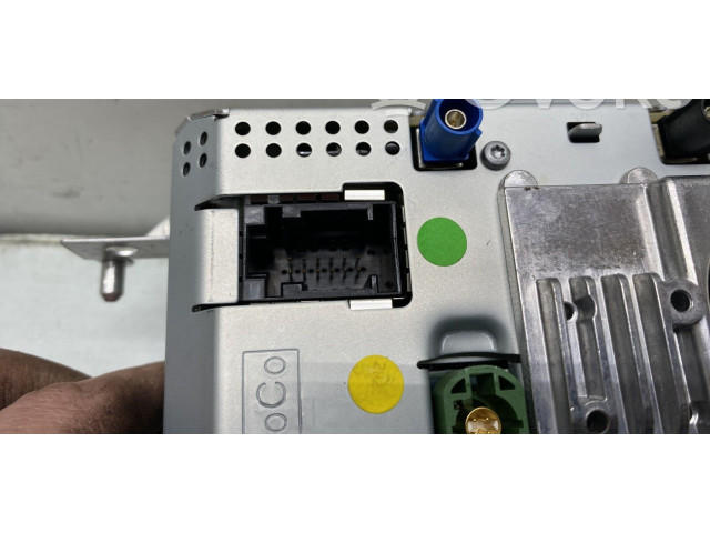 Дисплей    2416984   Ford B-MAX