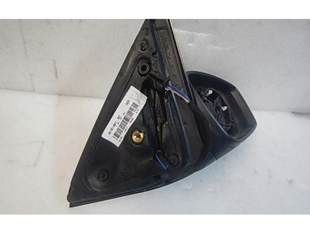 Зеркало электрическое Skoda Fabia Mk3 (NJ) 2015 - 2021 года