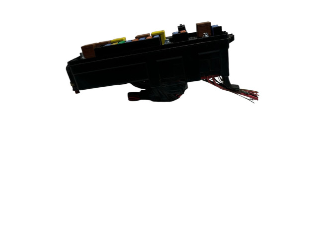 Блок предохранителей 460023260   Cadillac BLS    