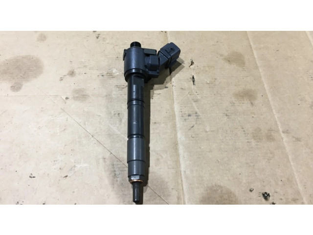 Vstřikovač 31405404 Volvo XC60 pro naftový motor 2.0