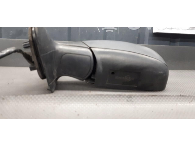 Zpětné zrcátko Peugeot 106 2000