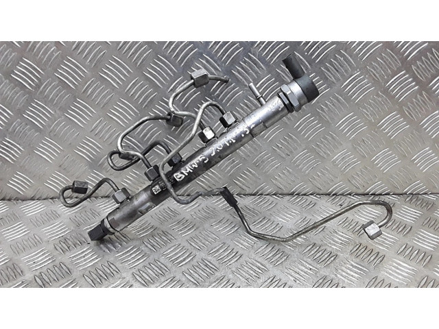 Vstřikovací lišta 780912805 BMW M5