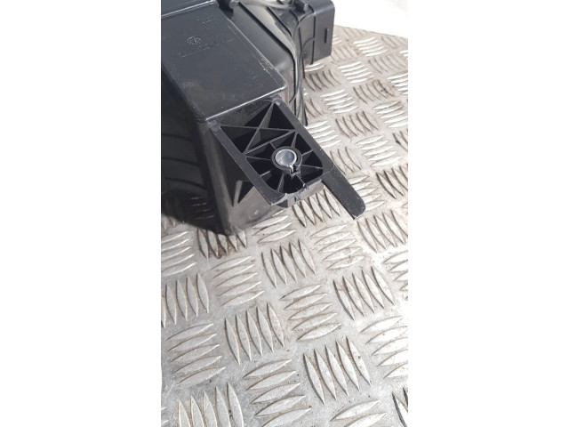 Вентилятор печки    31449328, 5HL011266   Volvo XC90