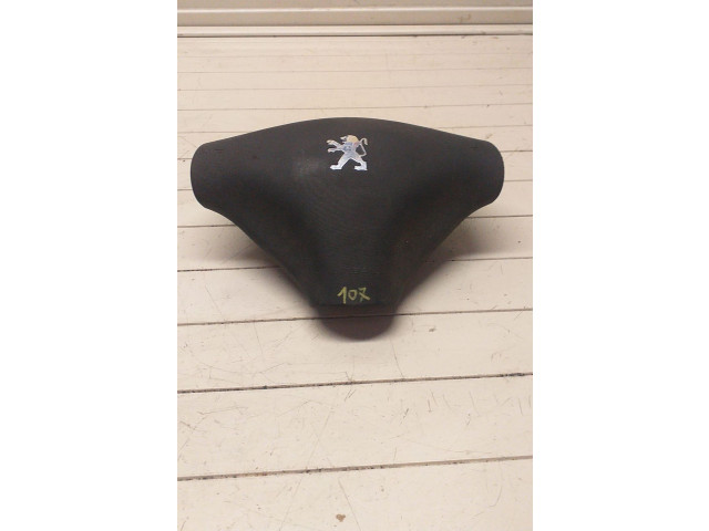 Подушка безопасности водителя Peugeot 107