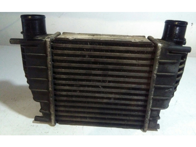 Интеркулер 8200471885 Renault Clio II