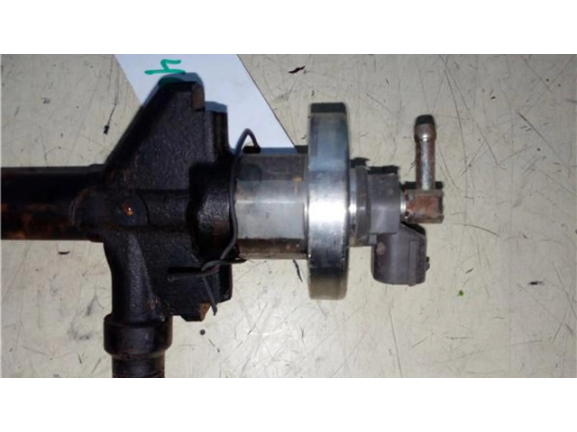 Vstřikovač Mazda MPV II LW pro naftový motor