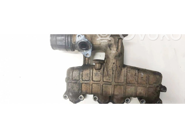 Поршень Всасывающий коллектор  028129711j, 028129711j  Volkswagen PASSAT B4  